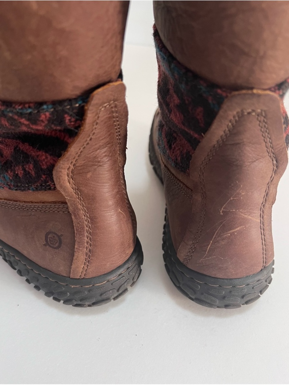 Born Winter Boots - Picture 7 of 16